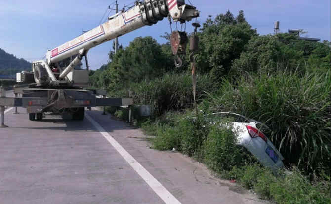 台山重载吊车救援